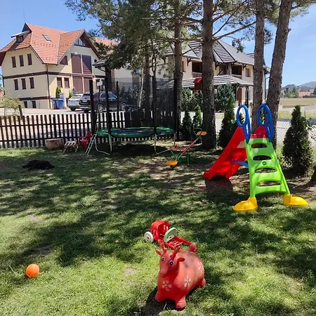 Zoric 아파트 *